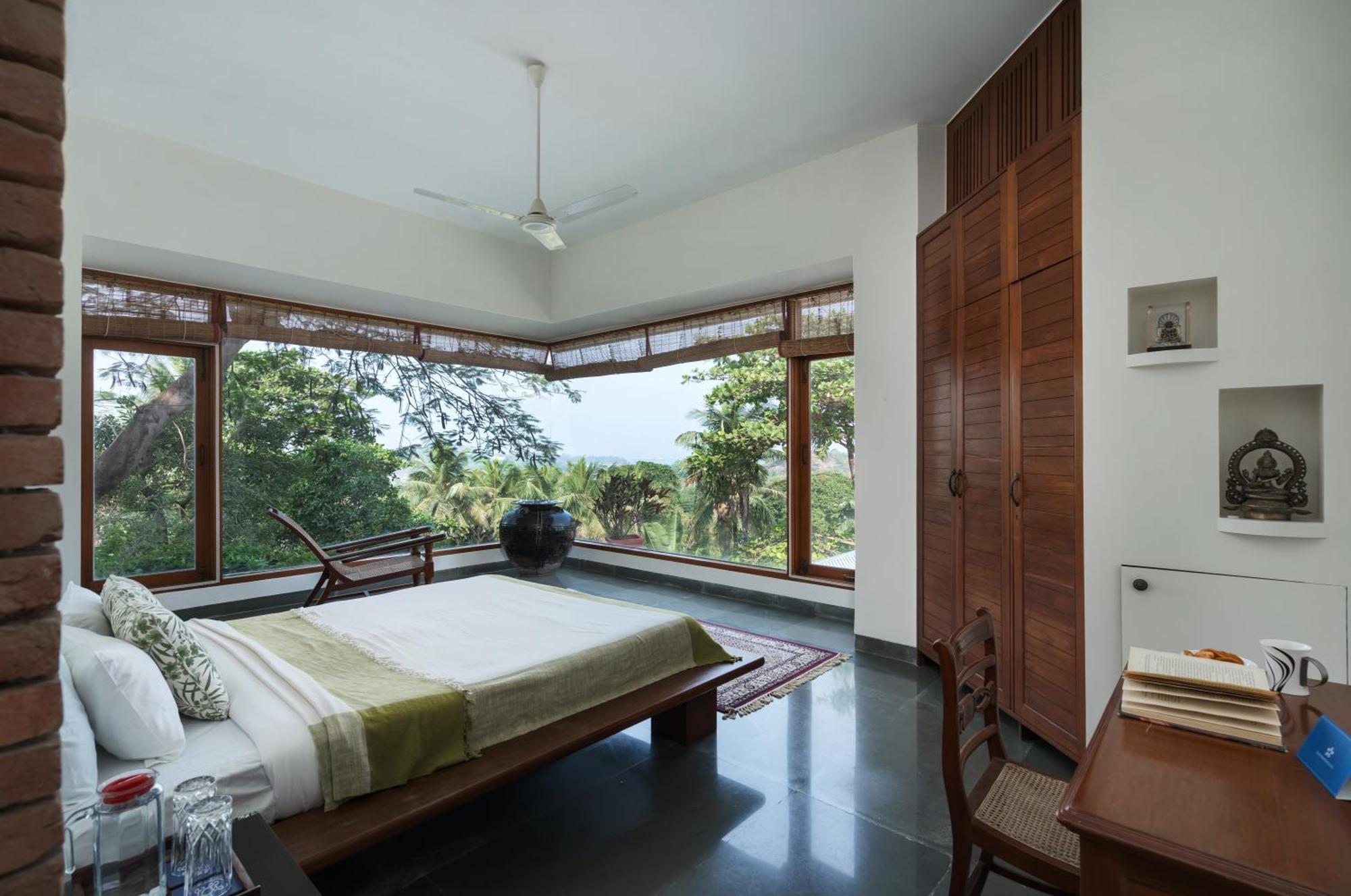 Saffronstays Pride Rock Mandve 外观 照片